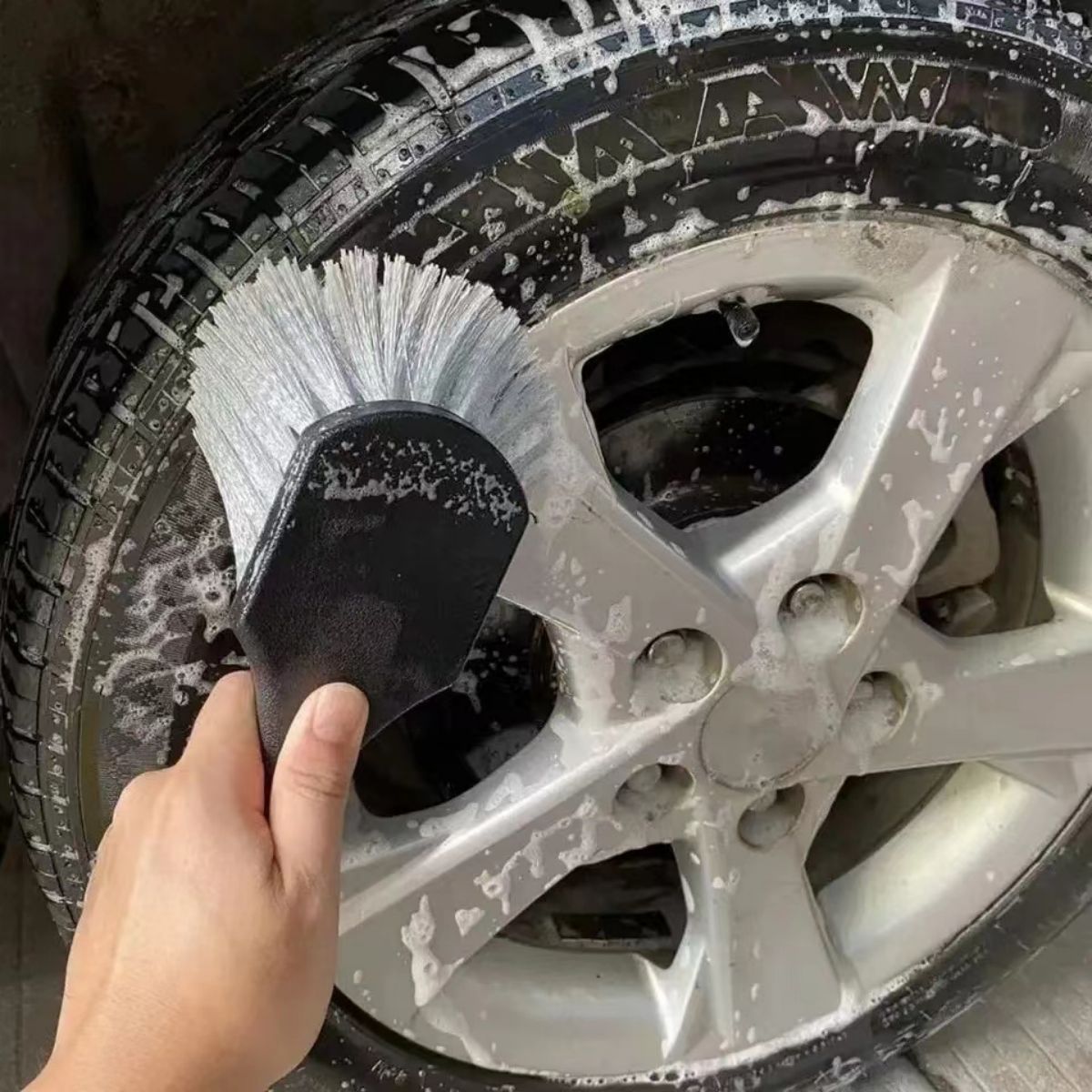 Araba tekerlek temizleme fırça - Car Cleaning Brush incelemesi ve fiyatı